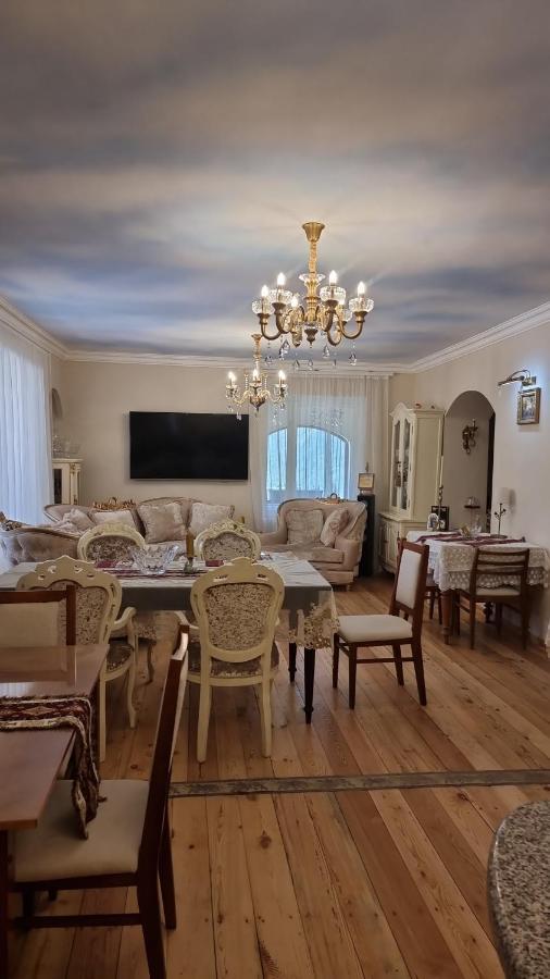Дехцени Hotel Дилиян Екстериор снимка
